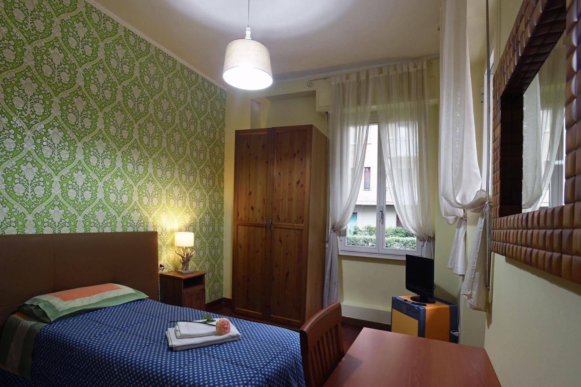 B&B Sant'Agostino Milan Bagian luar foto