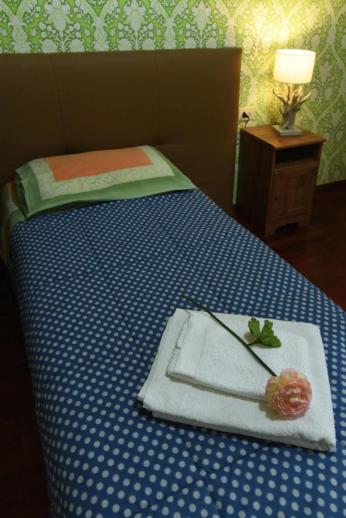 B&B Sant'Agostino Milan Bagian luar foto